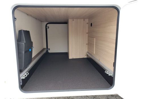 Low Profile Motorhome SUNLIGHT T 69 L en Rent