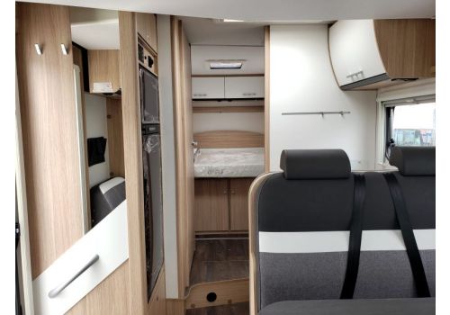 Low Profile Motorhome SUNLIGHT T 69 L en Rent