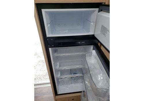 Low Profile Motorhome SUNLIGHT T 64 en Sale Occasion