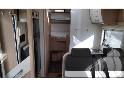 Low Profile Motorhome SUNLIGHT T-65 modelo 2019 en Catalog