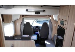Low Profile Motorhome SUNLIGHT T-65 modelo 2019 en Catalog