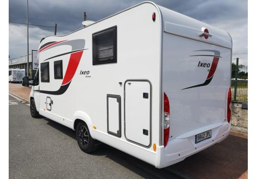Low Profile Motorhome BURSTNER Ixeo 734 en Sale Occasion