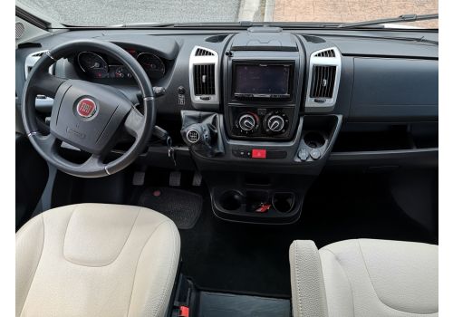 Low Profile Motorhome BURSTNER Ixeo 734 en Sale Occasion