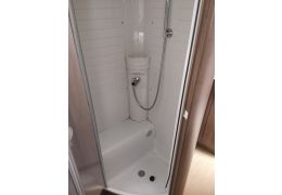 Low Profile Motorhome BURSTNER Ixeo 734 en Sale Occasion