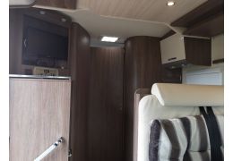 Low Profile Motorhome BURSTNER Ixeo 734 en Sale Occasion