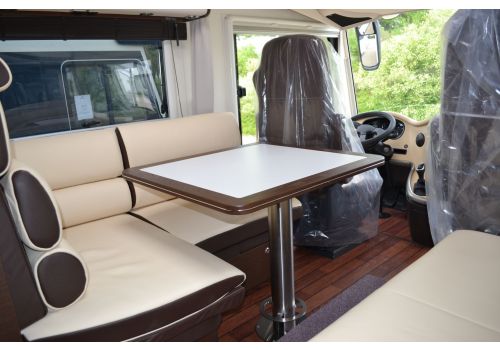 Integral Motorhome CONCORDE Charisma 920G en Catalog
