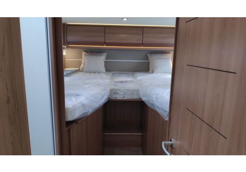 Integral Motorhome RAPIDO 866F modelo  2020 en Sale Occasion