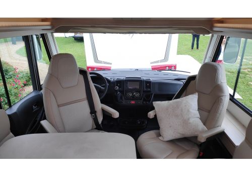 Integral Motorhome RAPIDO 880F modelo 2020 en Sale Occasion
