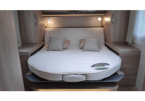 Integral Motorhome RAPIDO 880F modelo 2020 en Sale Occasion
