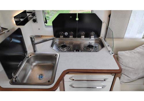 Integral Motorhome RAPIDO 896F modelo 2020 en Sale Occasion