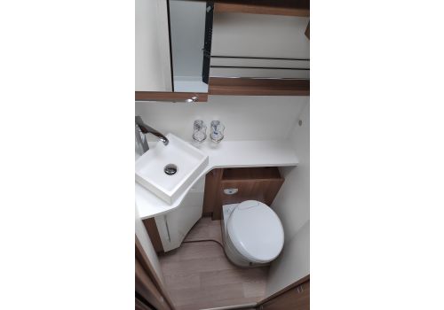 Integral Motorhome RAPIDO 896F modelo 2020 en Sale Occasion