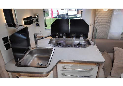 Integral Motorhome RAPIDO 8086dF modelo 2020 en Sale Occasion