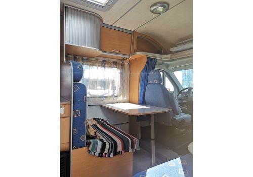 Low Profile Motorhome PILOTE Mooveo P 673 en Sale Occasion