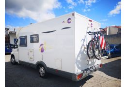 Low Profile Motorhome PILOTE Mooveo P 673 en Sale Occasion