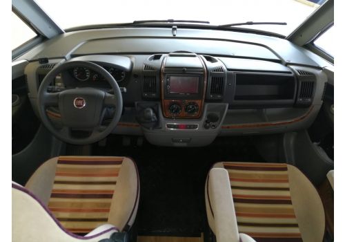 Integral Motorhome BURSTNER Elegance 695 i en Sale Occasion