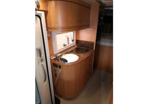 Integral Motorhome BURSTNER Elegance 695 i en Sale Occasion