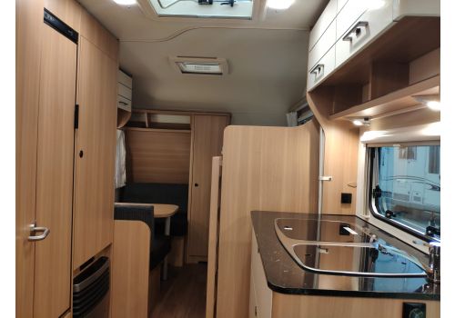 Caravan LMC Style Lift 500 K en Catalog