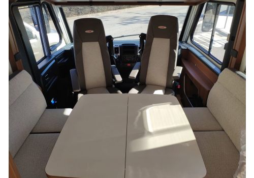 Integral Motorhome LMC Comfort I 755 en Sale Occasion