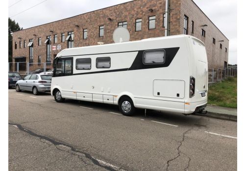 Integral Motorhome NIESMANN BISCHOFF Arto 79 F en Sale Occasion
