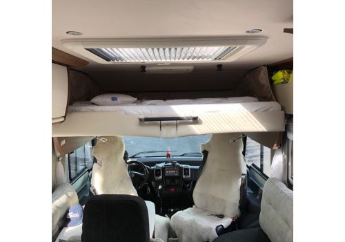 Integral Motorhome NIESMANN BISCHOFF Arto 79 F en Sale Occasion