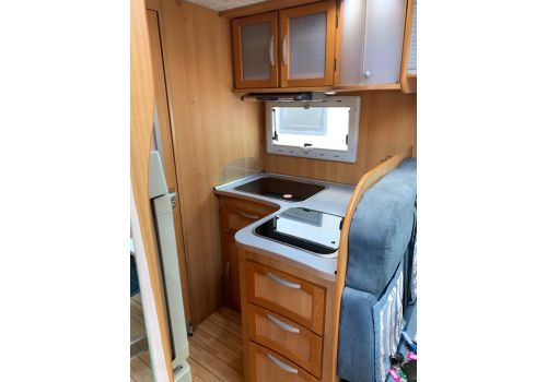 Low Profile Motorhome MC LOUIS Tandy 670 G en Sale Occasion