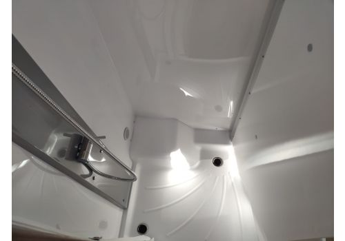 Low Profile Motorhome LMC Element T 668 G en Sale Occasion