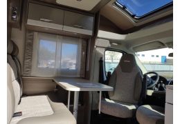 Low Profile Motorhome LMC Element T 668 G in Sale Occasion