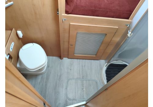 Integral Motorhome FRANKIA Comfort Class I 700 en Sale Occasion