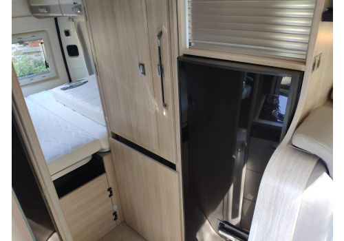 Camper Van RAPIDO V55 2020 en Sale Occasion