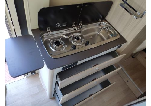 Camper Van DREAMER Camper Five 2020 en Sale Occasion