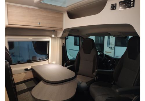Camper Van SUNLIGHT Cliff 601 en Sale Occasion