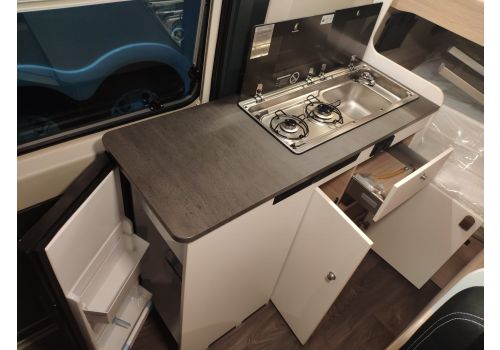 Camper Van SUNLIGHT Cliff 601 en Sale Occasion