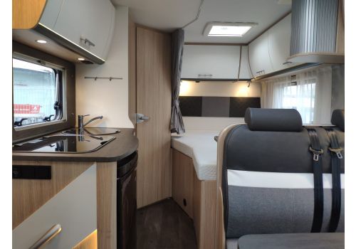 Low Profile Motorhome SUNLIGHT T-58 en Sale Occasion