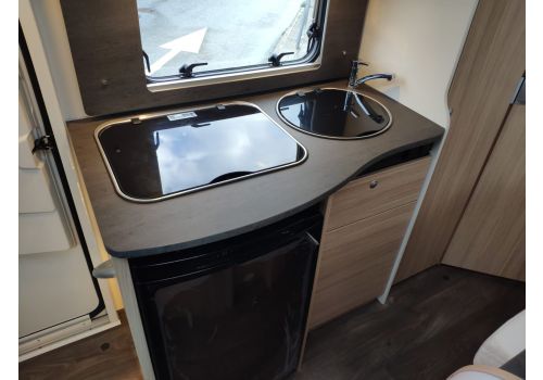 Low Profile Motorhome SUNLIGHT T-58 en Sale Occasion