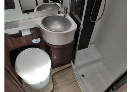 Capuchina Motorhome BENIMAR Sport Up 340 en Sale Occasion