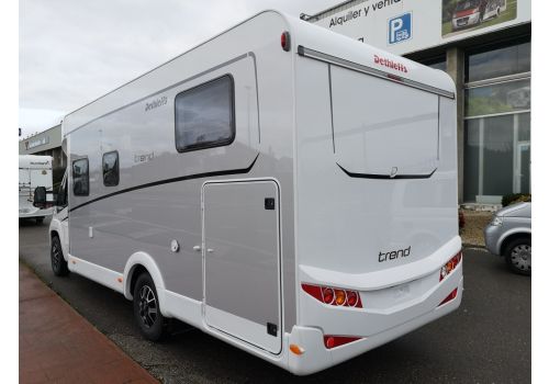 Low Profile Motorhome DETHLEFFS Trend T 7057 EB Modelo 2020 en Sale Occasion