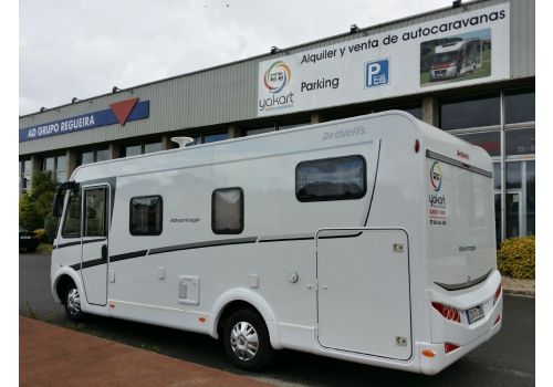 Integral Motorhome DETHLEFFS Advantage I-6671 en Sale Occasion