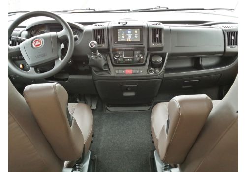 Integral Motorhome DETHLEFFS Advantage I-6671 en Sale Occasion