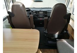 Integral Motorhome DETHLEFFS Advantage I-6671 en Sale Occasion