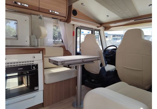 Integral Motorhome RAPIDO 856F en Sale Occasion