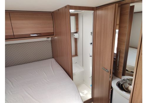 Integral Motorhome RAPIDO 856F en Sale Occasion