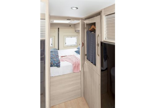 Camper Van RAPIDO V55 2020 en Sale Occasion