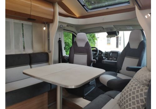 Low Profile Motorhome RAPIDO 666F Modelo 2020 en Catalog