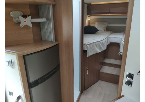Low Profile Motorhome RAPIDO 666F Modelo 2020 en Catalog