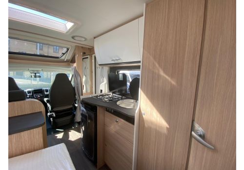 Low Profile Motorhome SUNLIGHT T58 en Sale Occasion