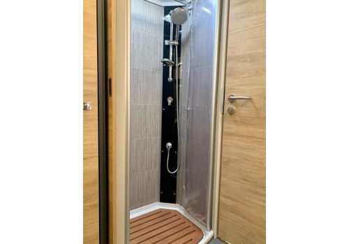 Integral Motorhome DETHLEFFS Globetrotter XL I 7850 EB en Sale Occasion