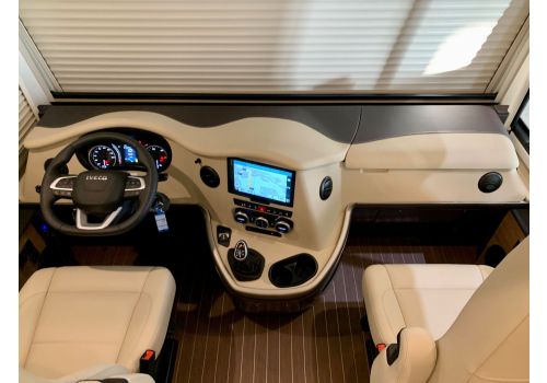 Integral Motorhome CONCORDE Credo 840 L en Sale Occasion