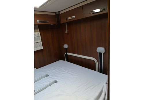 Integral Motorhome MC LOUIS Nevis 875 en Sale Occasion