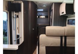 Low Profile Motorhome BENIMAR Mileo 242 en Sale Occasion