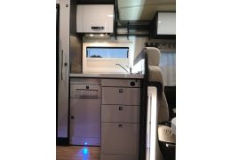 Low Profile Motorhome BENIMAR Mileo 242 en Sale Occasion